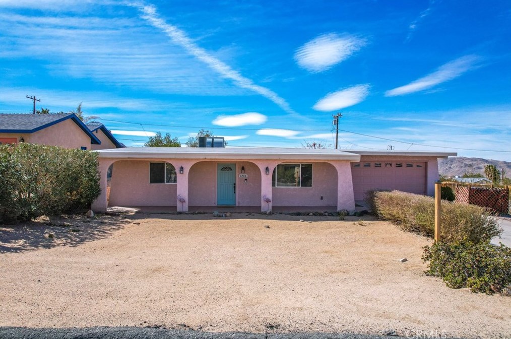 6784 Pine Spring Ave, Twntynine Plm, CA 92277-6810