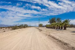 76400 Diamond Bar Rd, 29 Palms MCB, CA 92277 - Photo 1