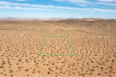 58300 Luna Vista Lane, Landers, CA 92284 - Photo 8