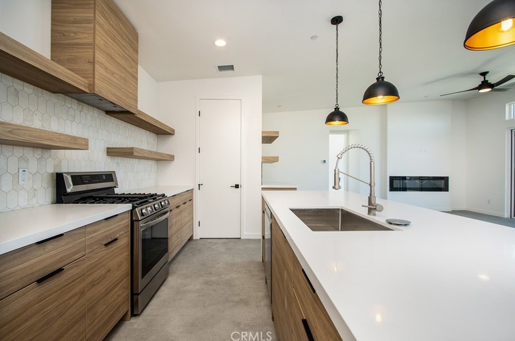 60746 Latham Trl, Joshua Tree CA  92252-2868 exterior