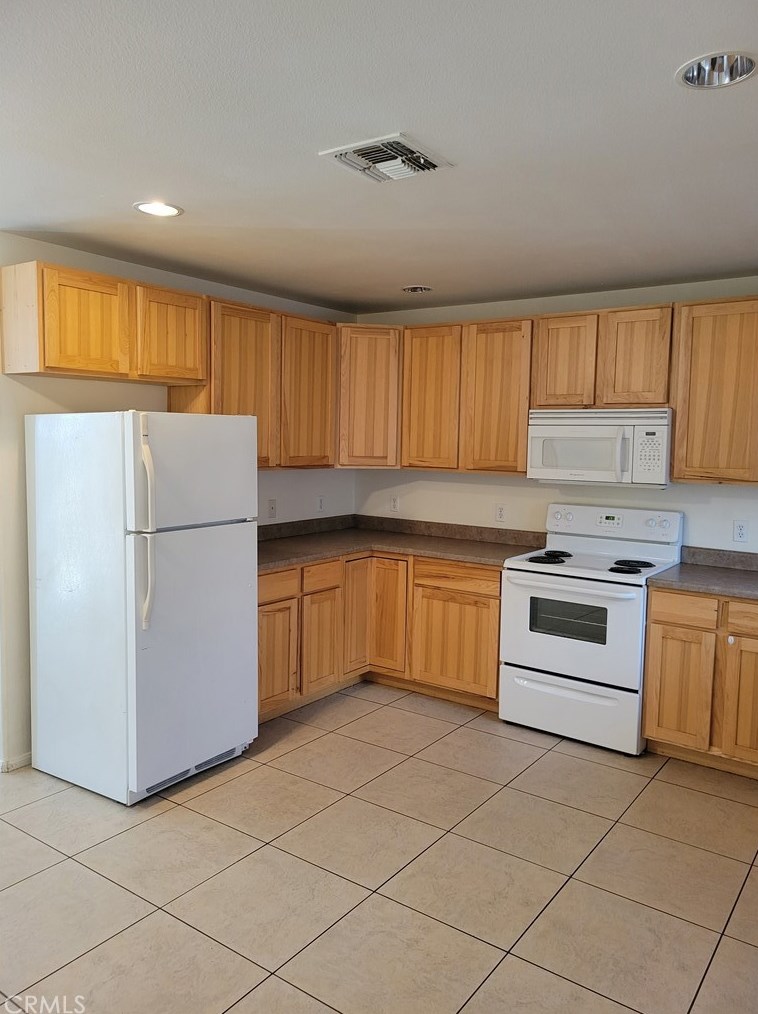 6262 Smoketree Ave, Twntynine Plm, CA 92277-2544