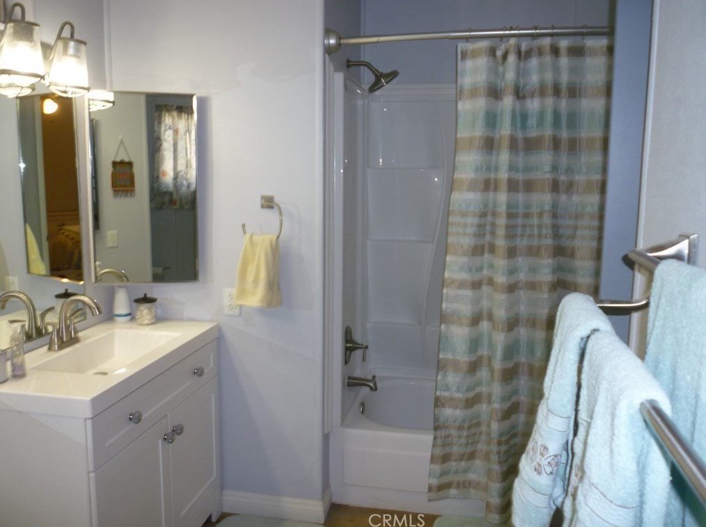 54999 Martinez Trl, Yucca Valley CA 92284-2460 exterior