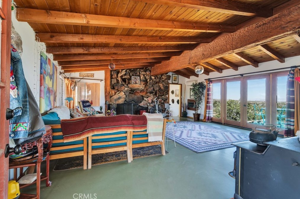 57497 Hillcrest Dr, Yucca Valley, CA 92284
