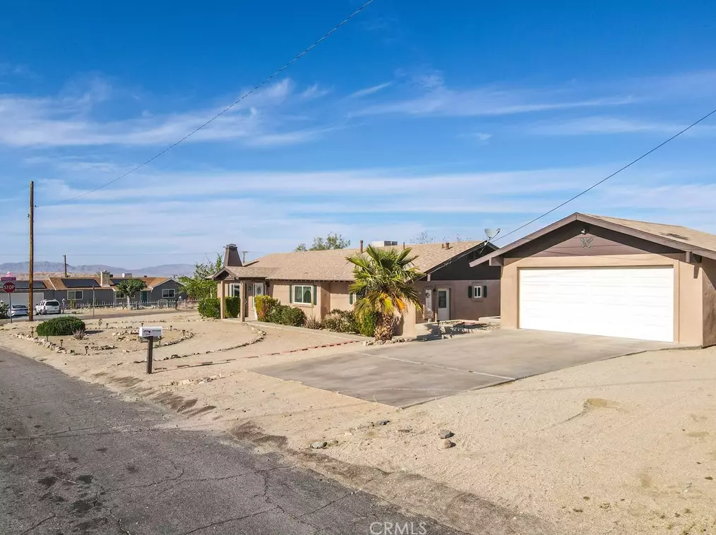 7317 Persia Ave, Twntynine Plm, CA 92277