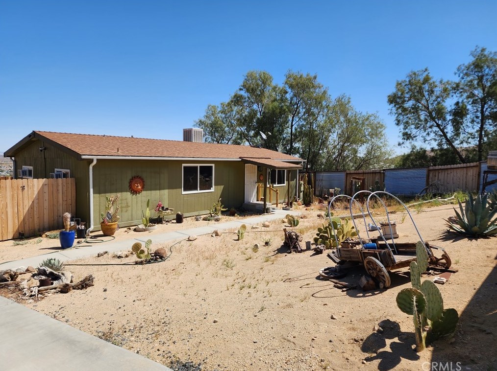 61774 Alta Vista Dr, Joshua Tree CA  92252-2640 exterior