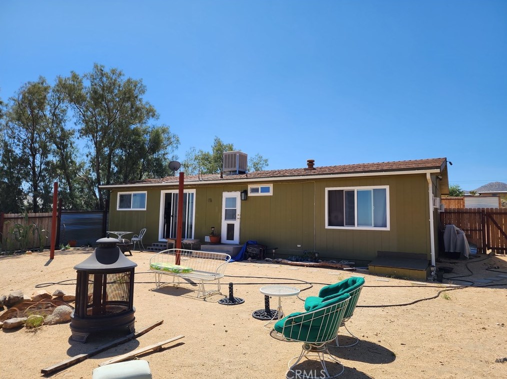 61774 Alta Vista Dr, Joshua Tree CA  92252-2640 exterior