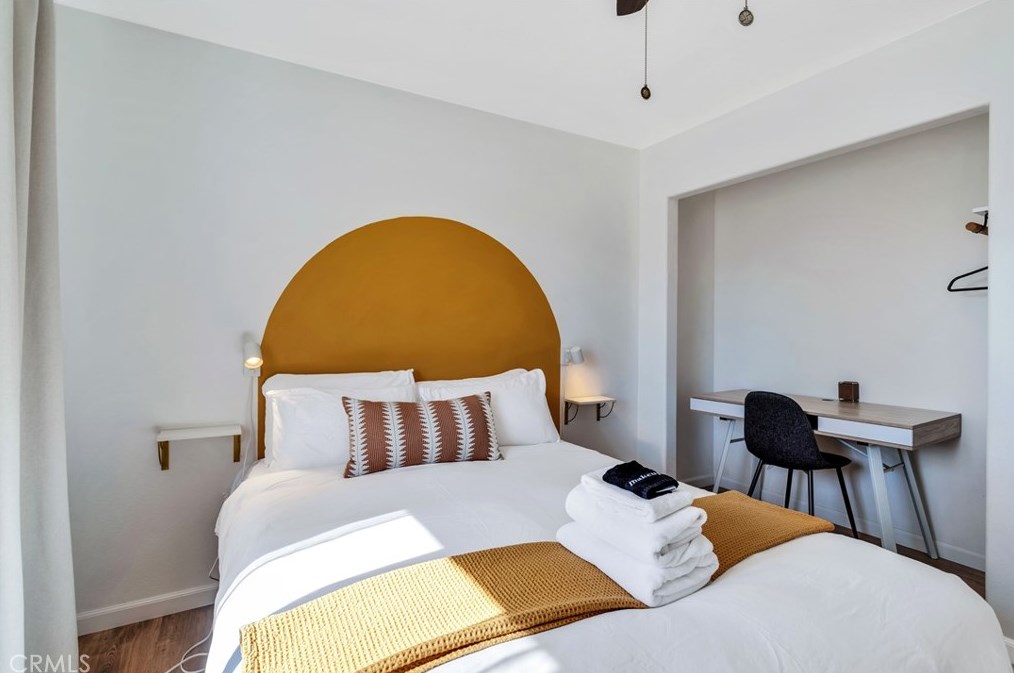 6989 Cholla Ave, Yucca Valley CA  92284-2704 exterior