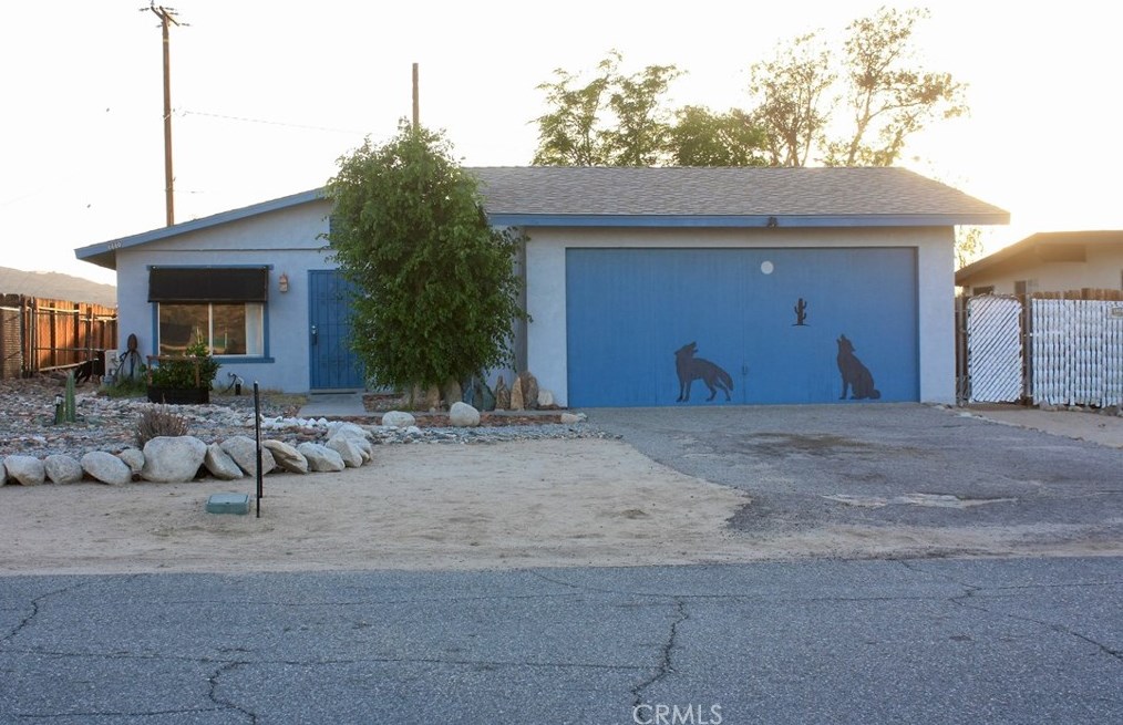 6680 Rose Ellen Ave, Twntynine Plm, CA 92277