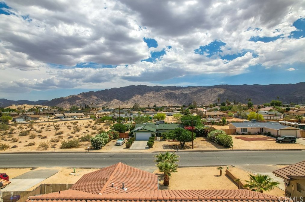 72584 Sunnyslope Dr, Twntynine Plm, CA 92277