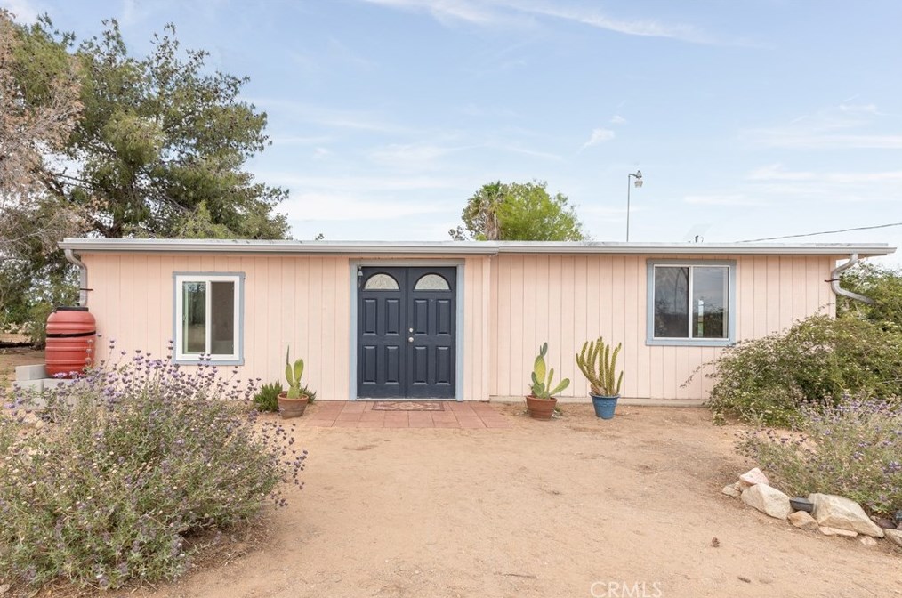 56822 Lilac Ln, Yucca Valley, CA 92285