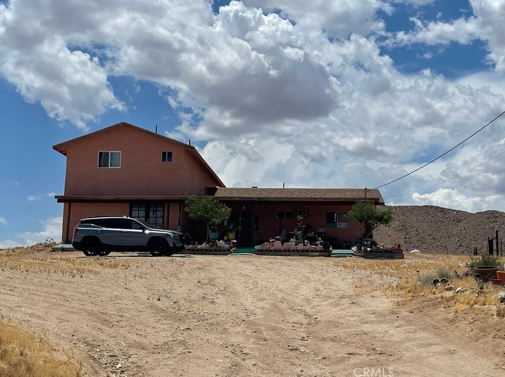 5828 Linda Lee Dr, Yucca Valley, CA 92284-5632