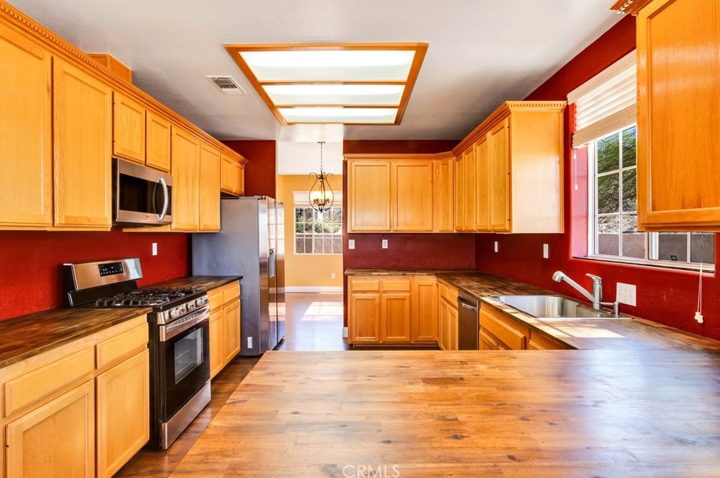 74384 Rocky Rd, Twntynine Plm CA  92277-3982 exterior