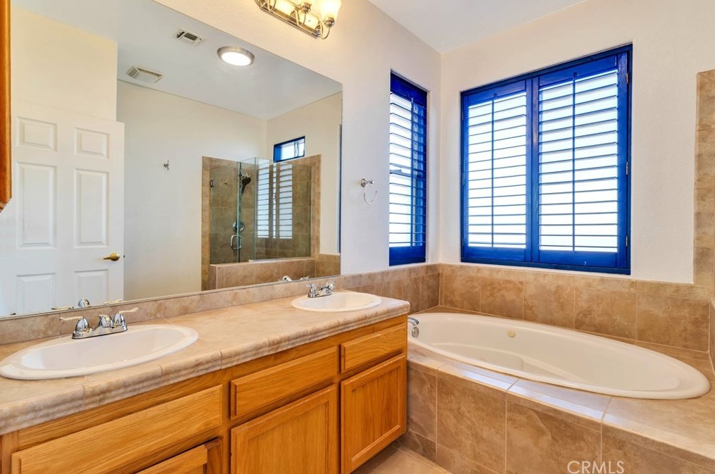 74384 Rocky Rd, Twntynine Plm CA  92277-3982 exterior