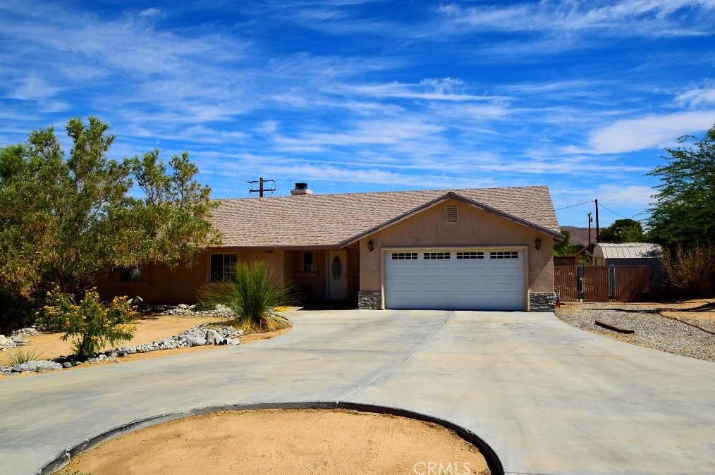 58360 Gila Ct, Yucca Valley, CA 92284-5942