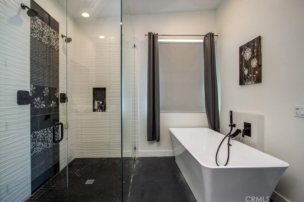 59425 Sun Mesa Dr, Yucca Valley CA 92284-9000 exterior