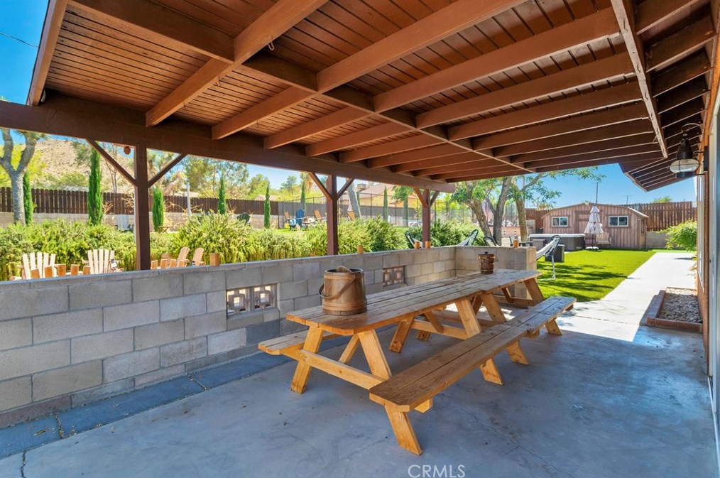 60291 Ln Mirada Trl, Joshua Tree CA 92252-2801 exterior