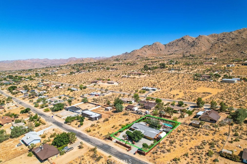 60291 Ln Mirada Trl, Joshua Tree CA 92252-2801 exterior