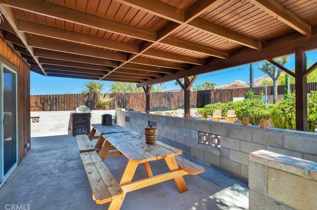 60291 Ln Mirada Trl, Joshua Tree CA 92252-2801 exterior