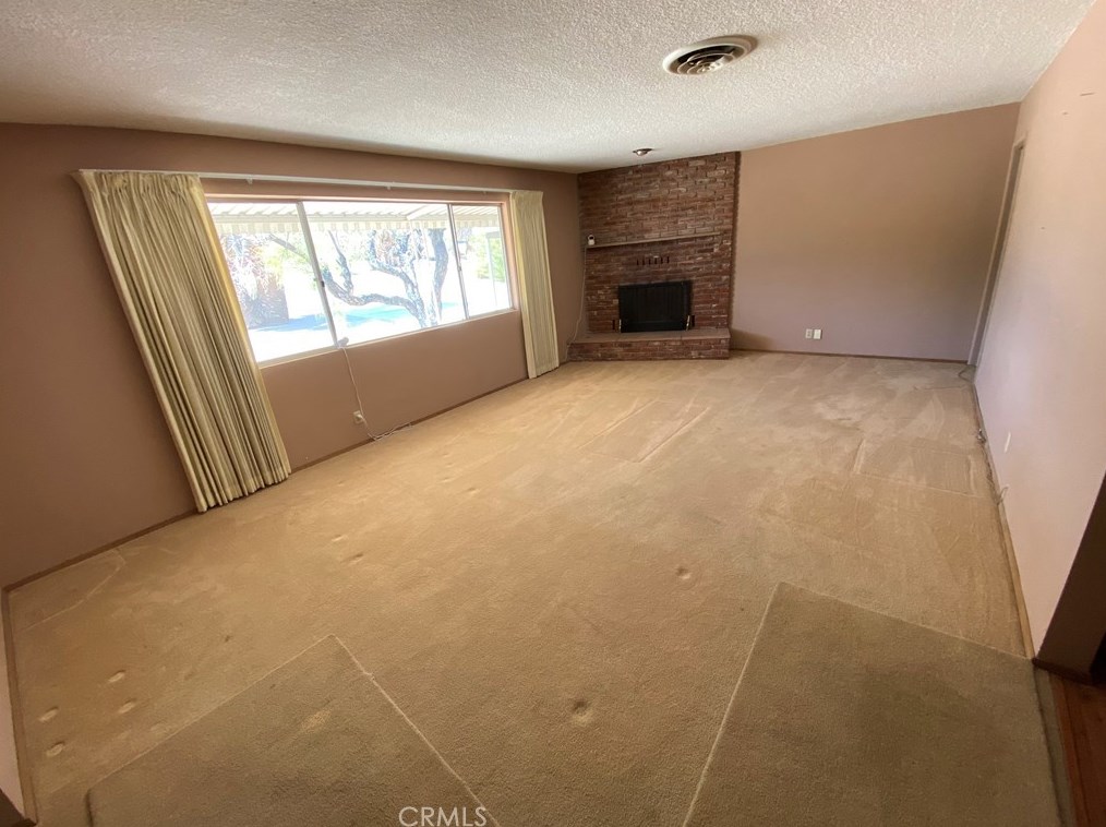 74072 Samarkand Dr, Twntynine Plm, CA 92277-1848