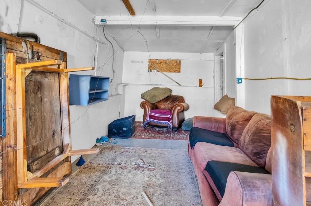 65359 Hoover Rd, Joshua Tree CA  92252-1194 exterior