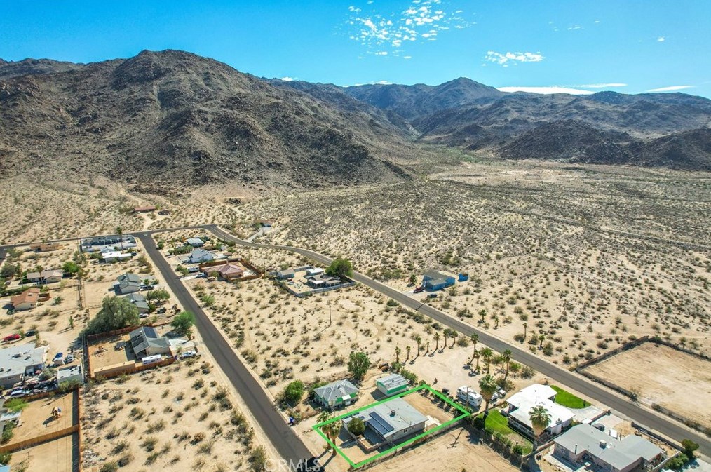 6942 Eucalyptus Ave, Twntynine Plm CA  92277-2838 exterior