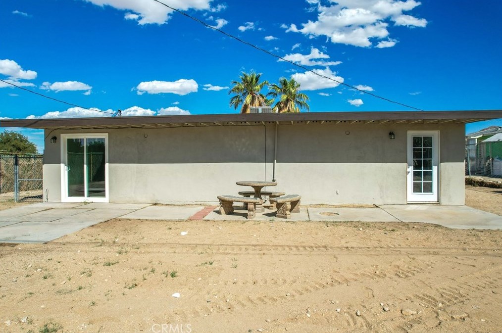 6942 Eucalyptus Ave, Twntynine Plm CA  92277-2838 exterior