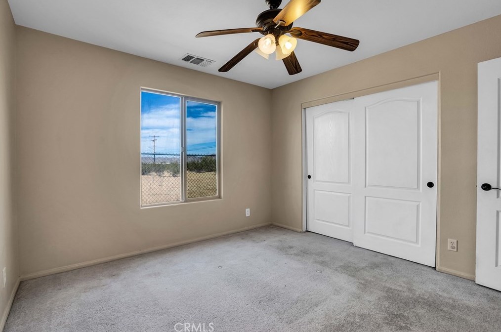 5001 1st St, Joshua Tree CA  92252-4216 exterior