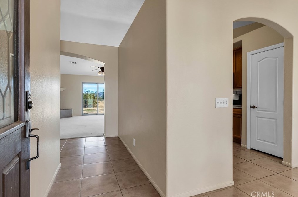 5001 1st St, Joshua Tree CA  92252-4216 exterior