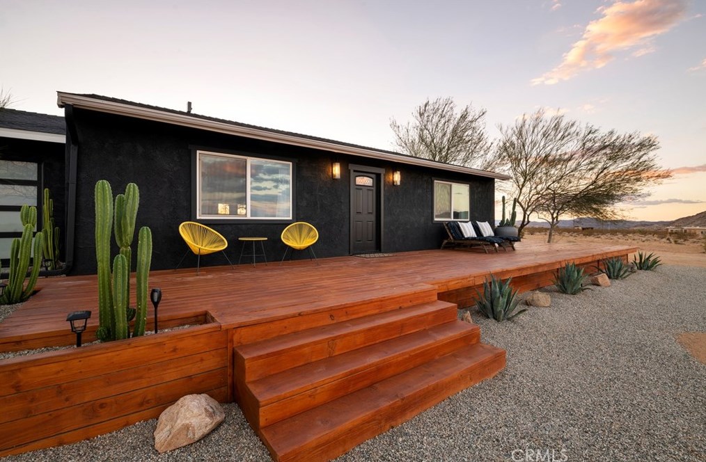 2225 Fortuna Ave, Yucca Valley, CA 92285