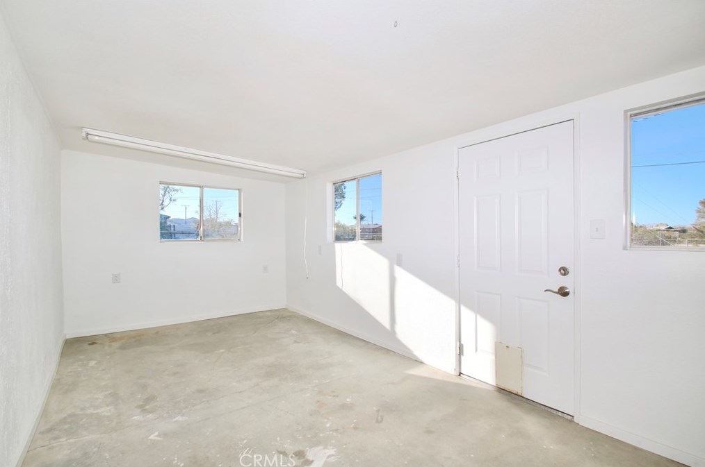 64868 Tonto Dr, Joshua Tree CA  92252-4255 exterior