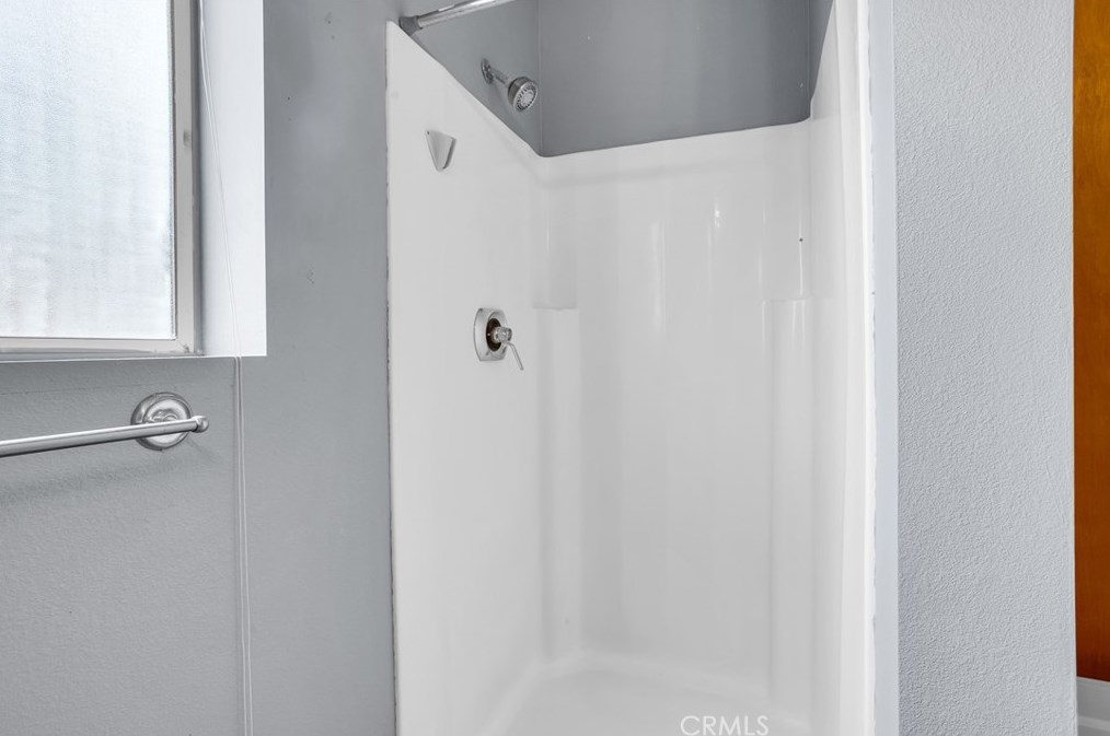 5115 Carlsbad Ave, Yucca Valley CA 92284-2095 exterior