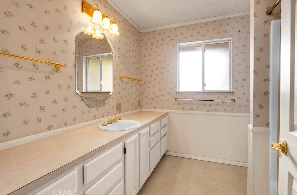 5115 Carlsbad Ave, Yucca Valley CA 92284-2095 exterior