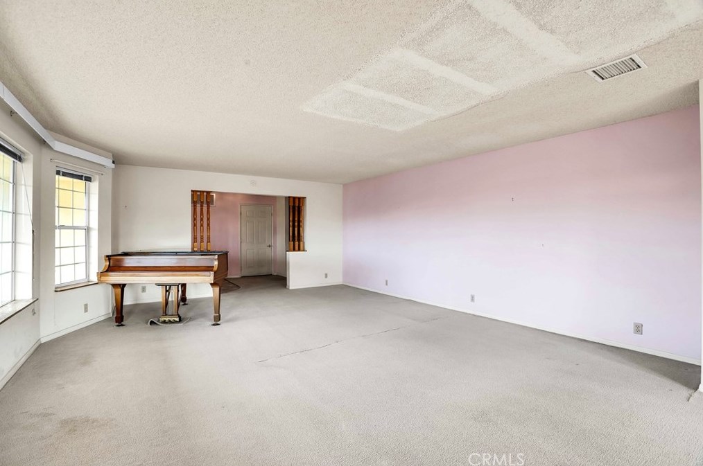 5115 Carlsbad Ave, Yucca Valley CA 92284-2095 exterior