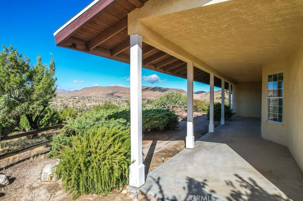 5115 Carlsbad Ave, Yucca Valley CA 92284-2095 exterior