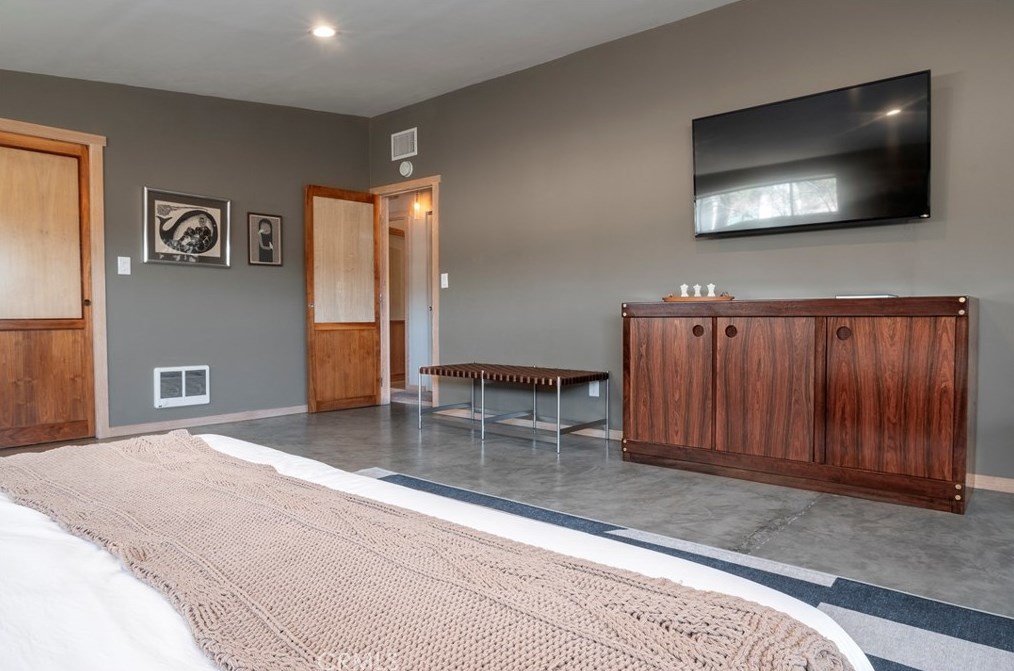 6328 Juniper Rd, Joshua Tree CA  92252-4142 exterior