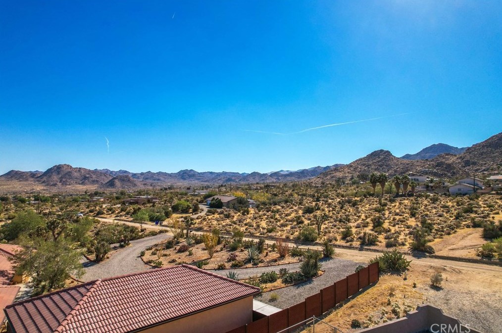 61246 Onaga Trl, Joshua Tree CA  92252-3114 exterior