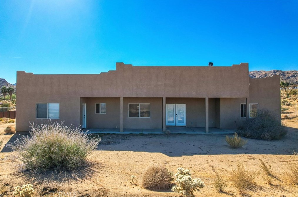 61246 Onaga Trl, Joshua Tree CA  92252-3114 exterior