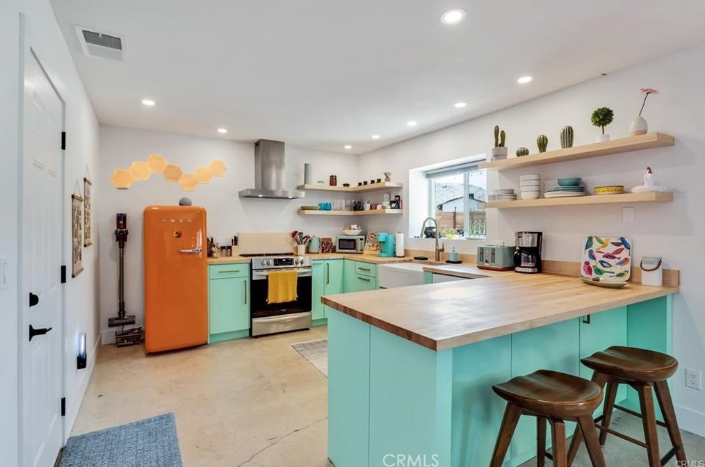 61776 Calle Los Amigos, Joshua Tree CA  92252-1630 exterior