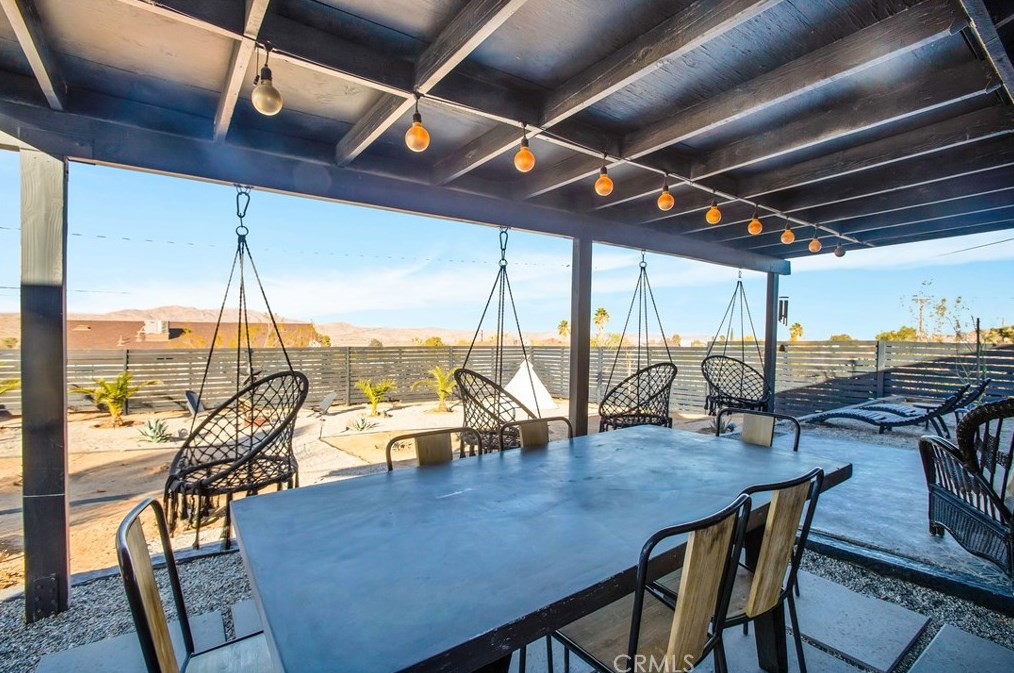 60670 Pueblo Trl, Joshua Tree CA  92252-2950 exterior
