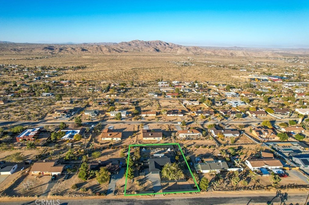 60670 Pueblo Trl, Joshua Tree CA  92252-2950 exterior