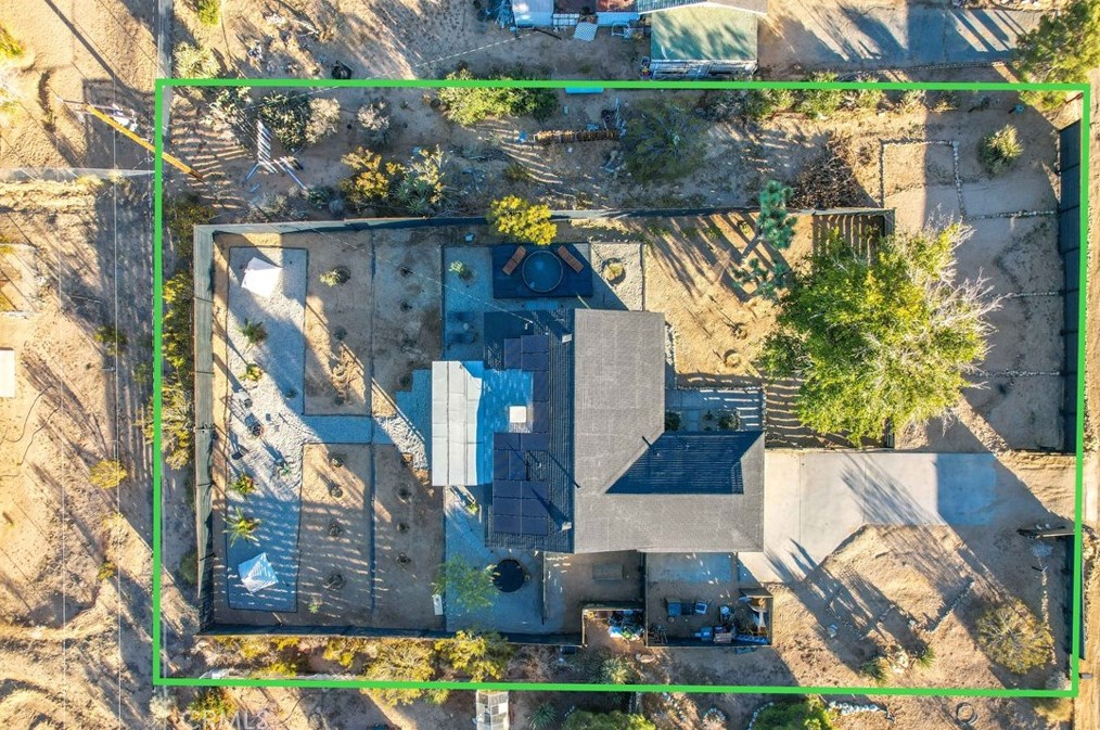 60670 Pueblo Trl, Joshua Tree CA  92252-2950 exterior