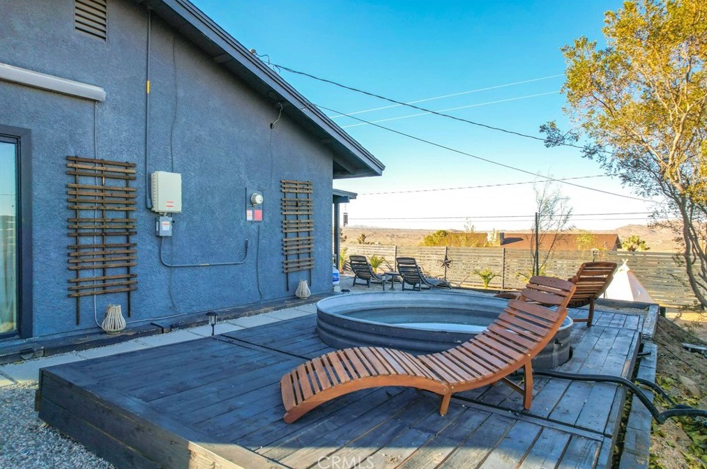60670 Pueblo Trl, Joshua Tree CA  92252-2950 exterior