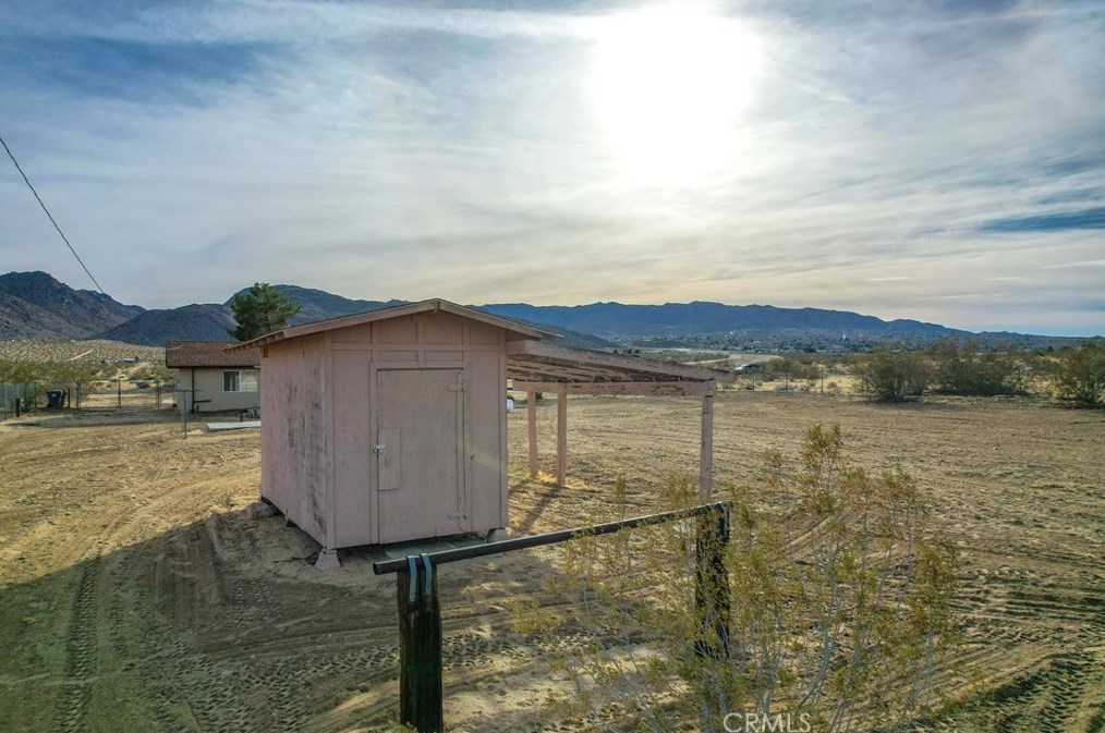 62736 Terrace Dr, Joshua Tree CA  92252-2001 exterior