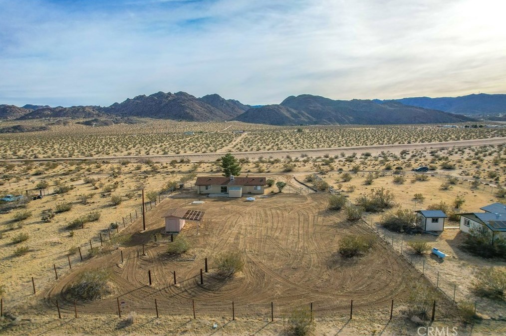 62736 Terrace Dr, Joshua Tree CA  92252-2001 exterior