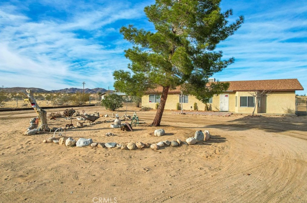 62736 Terrace Dr, Joshua Tree, CA 92252-2001