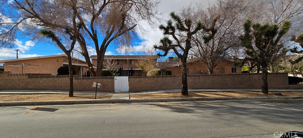 57087 Yucca Trl, Yucca Valley, CA 92284-3773