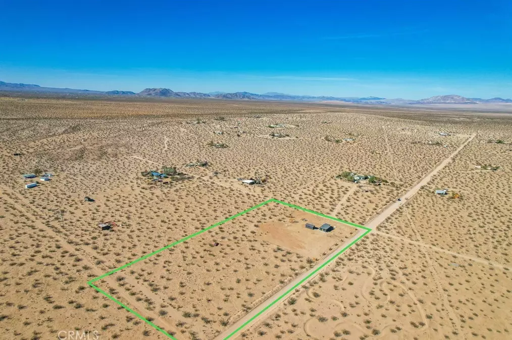 514 Little Field Rd, Joshua Tree CA  92252 exterior