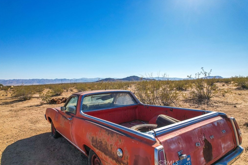 514 Little Field Rd, Joshua Tree CA  92252 exterior