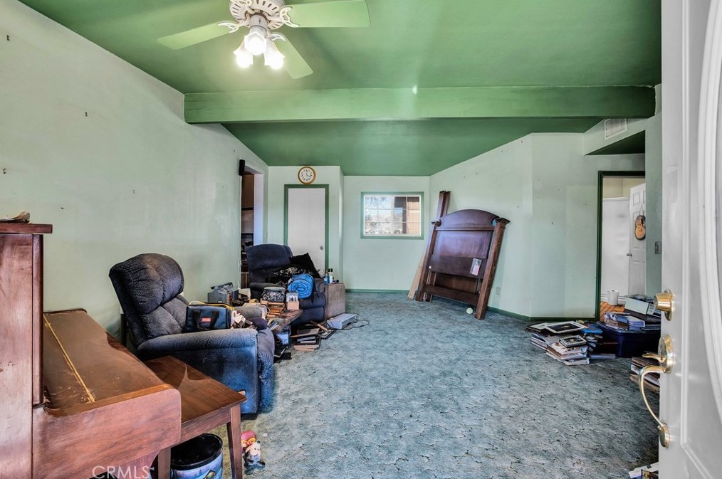 5929 Kickapoo Trl, Yucca Valley CA 92284-3168 exterior