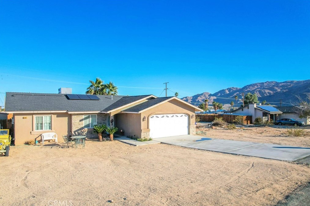 5995 Encelia Dr, Twntynine Plm, CA 92277
